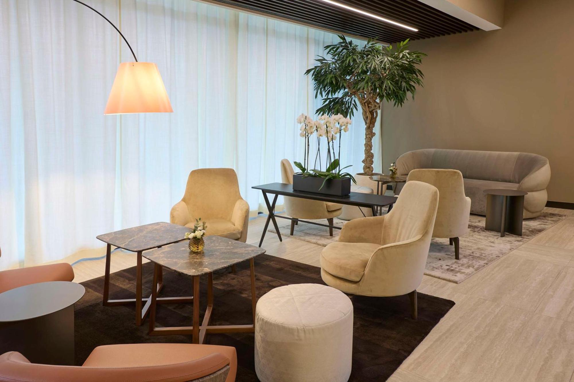 Radisson Blu Hotel, Bergamo Choruslife Екстер'єр фото