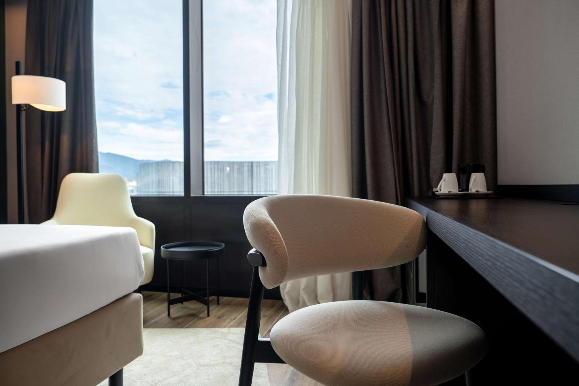 Radisson Blu Hotel, Bergamo Choruslife Екстер'єр фото